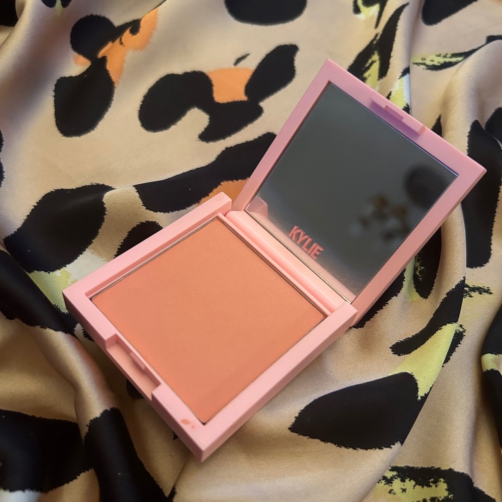 💗 2 for $25 💗 Kylie Cosmetics Pressed Blush Powder